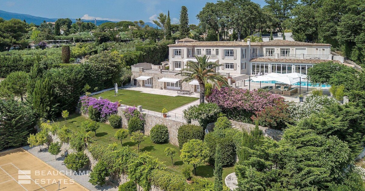 Magnificent neo-Provençal villa between Mougins and Valbonne - For sale ...