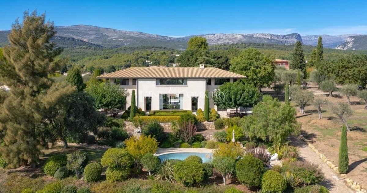 Villa à vendre, le Rouret, contemporaine exceptionnelle A vendre