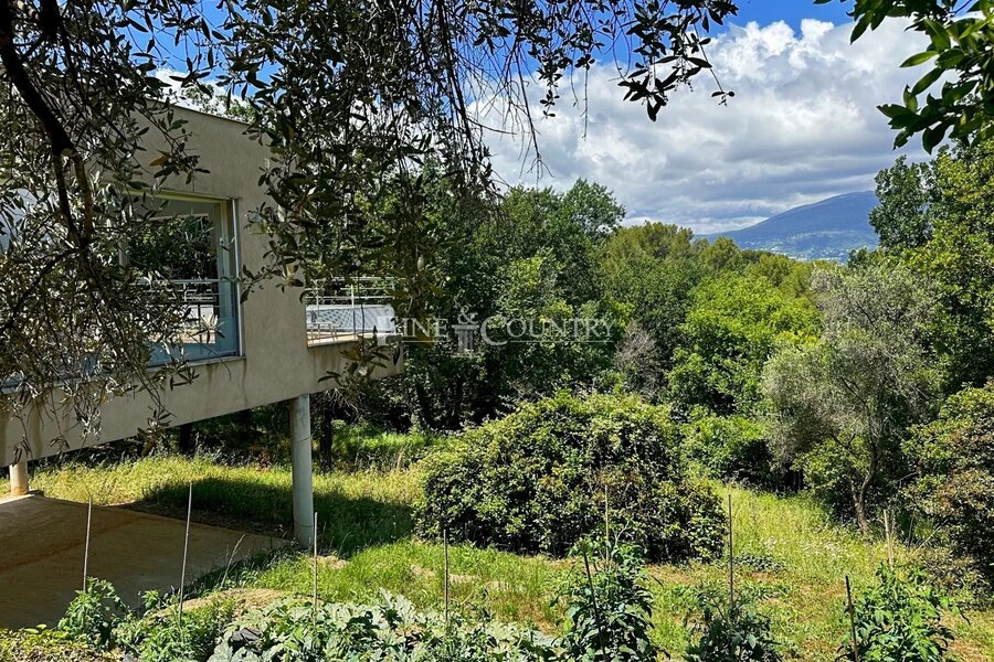 For sale in France